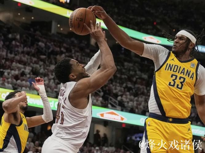 雄鹿豪掷1亿后悔莫及?盖帽王变“吃饼王”,字母哥疑似离队 雄鹿豪掷1亿后悔莫及?盖帽王变“吃饼王”,字母哥疑似离队